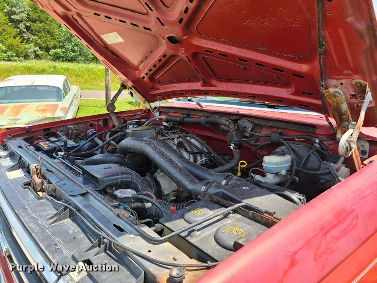 image for item GT9177 1991 Ford Bronco  SUV