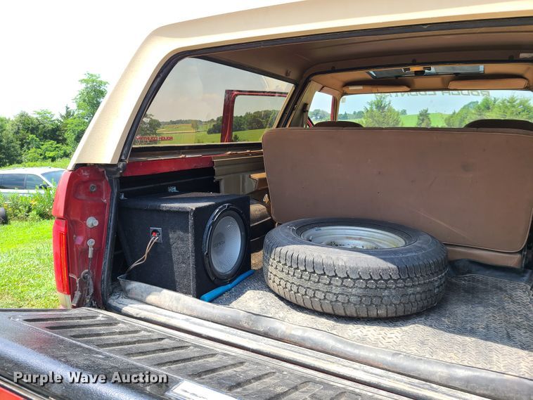 image for item GT9177 1991 Ford Bronco  SUV