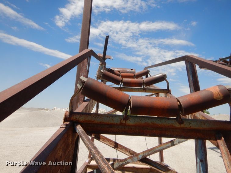 image for item GT9240 Material hopper with conveyor