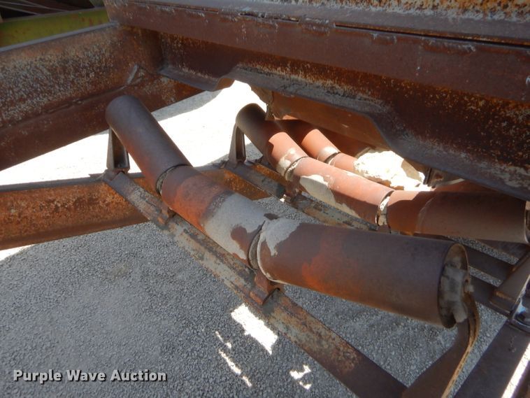 image for item GT9240 Material hopper with conveyor