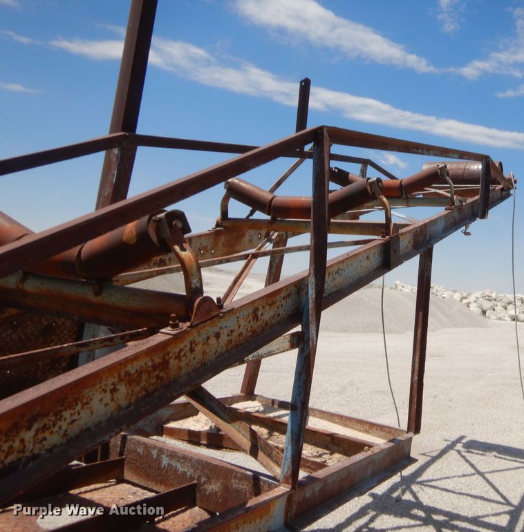 image for item GT9240 Material hopper with conveyor