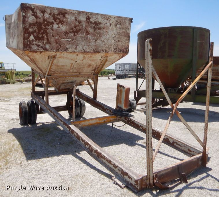 image for item GT9242 Material hopper