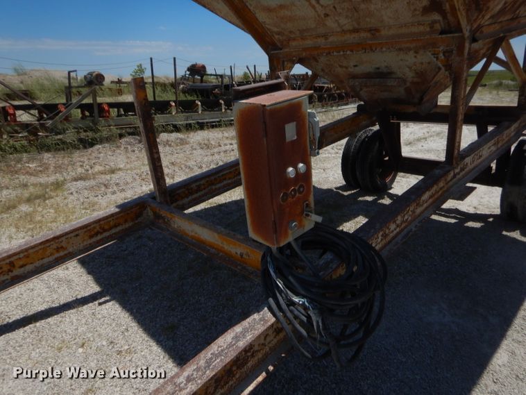 image for item GT9242 Material hopper