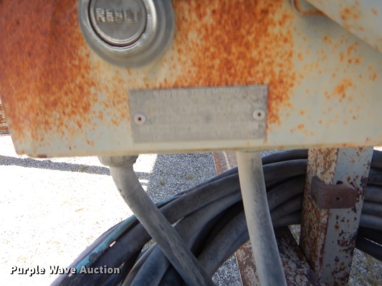 image for item GT9242 Material hopper