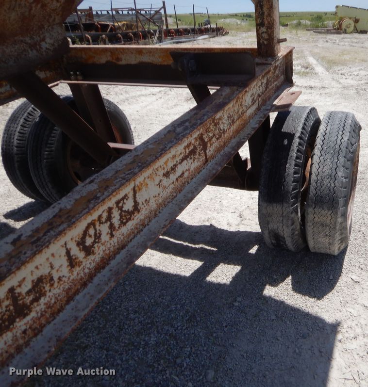 image for item GT9242 Material hopper