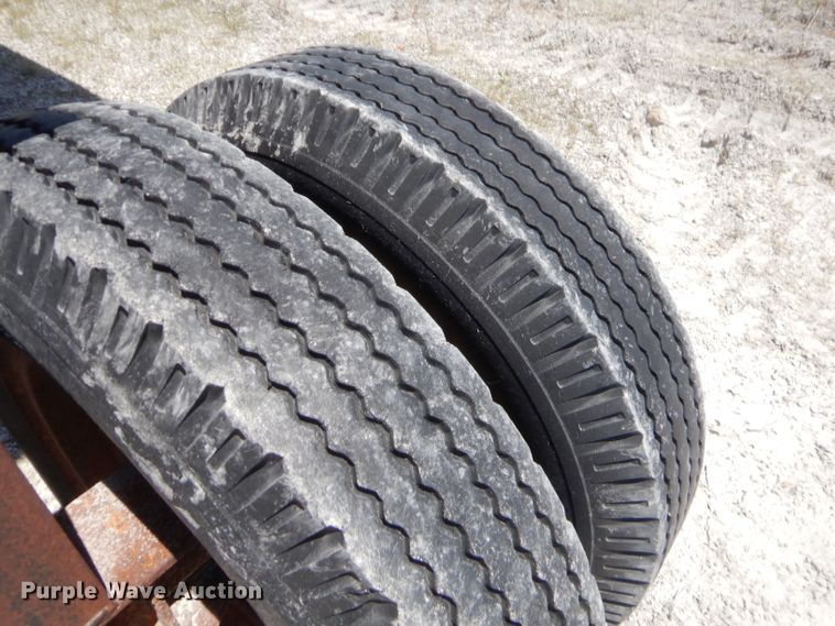 image for item GT9242 Material hopper