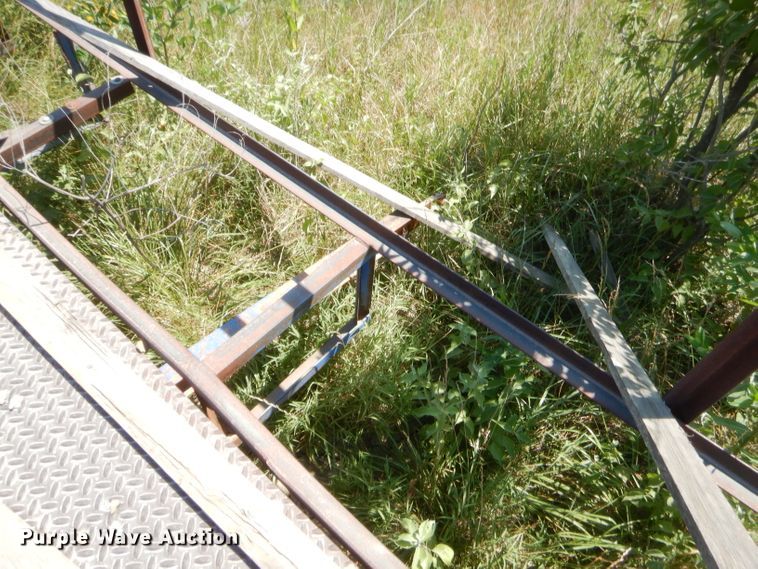 image for item GT9246 Thurman scale with scale house