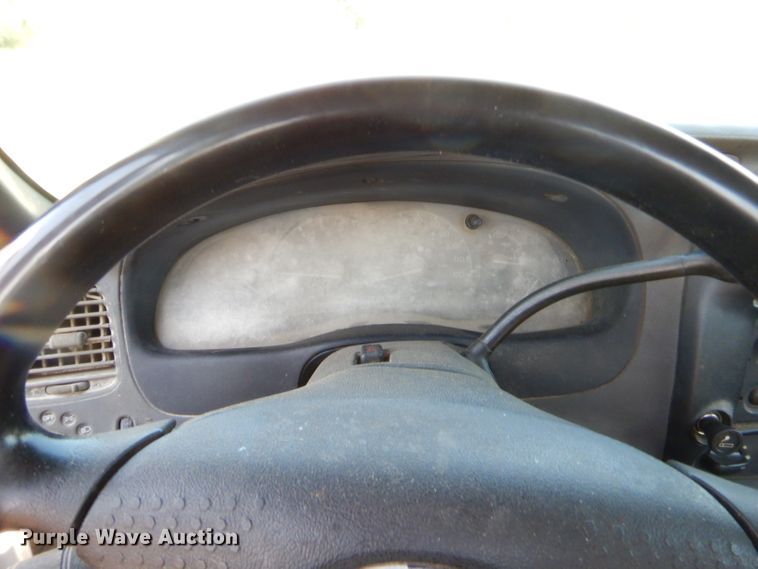 image for item GT9263 2001 Ford Ranger  pickup truck