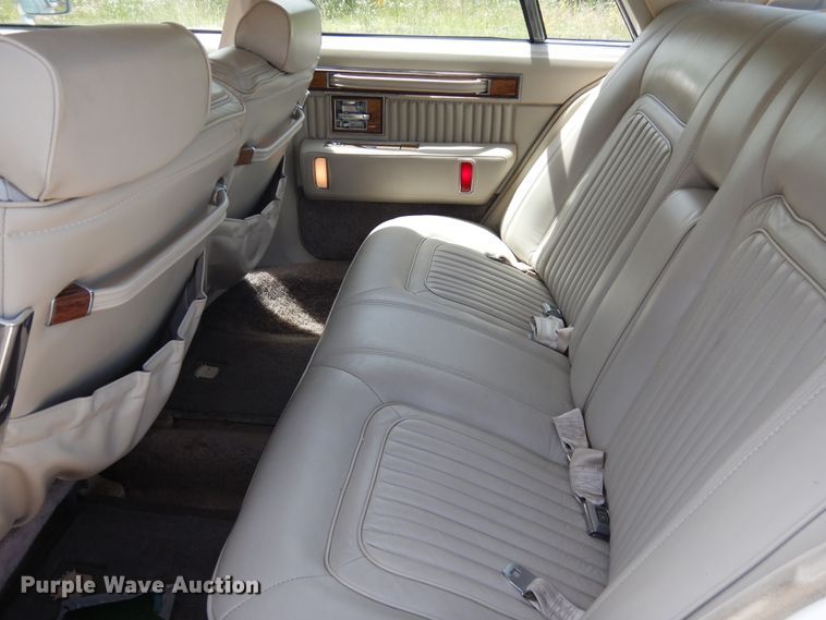 image for item GT9280 1983 Cadillac Seville