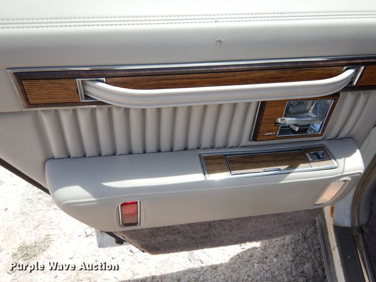 image for item GT9280 1983 Cadillac Seville