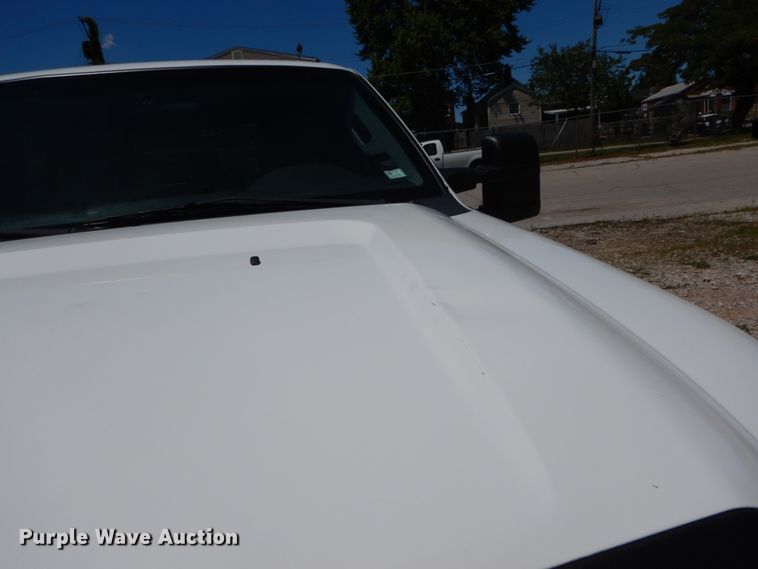 image for item GV9065 2011 Ford F250 Super Duty XL  Crew Cab pickup truck