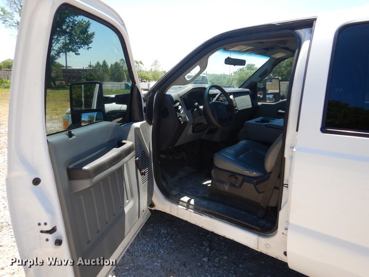 image for item GV9065 2011 Ford F250 Super Duty XL  Crew Cab pickup truck