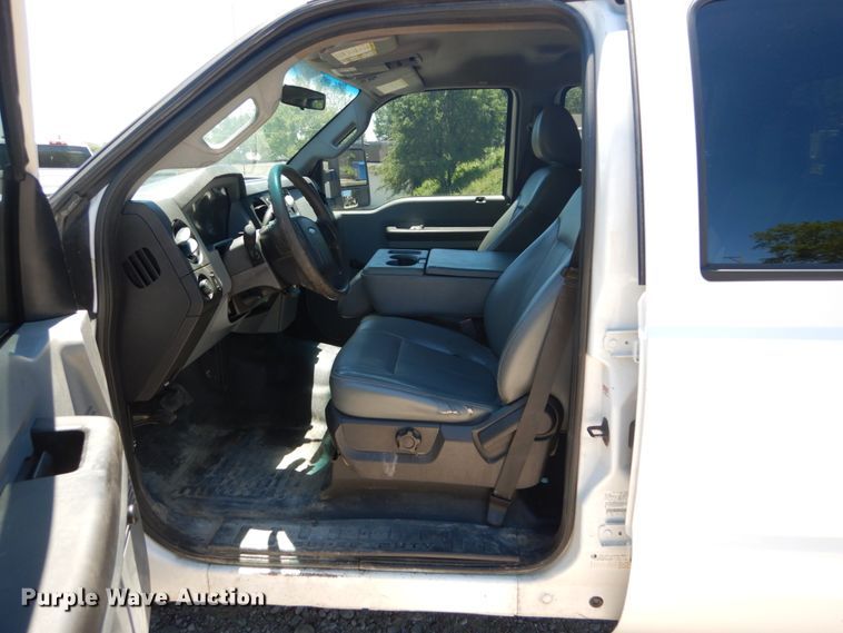 image for item GV9065 2011 Ford F250 Super Duty XL  Crew Cab pickup truck