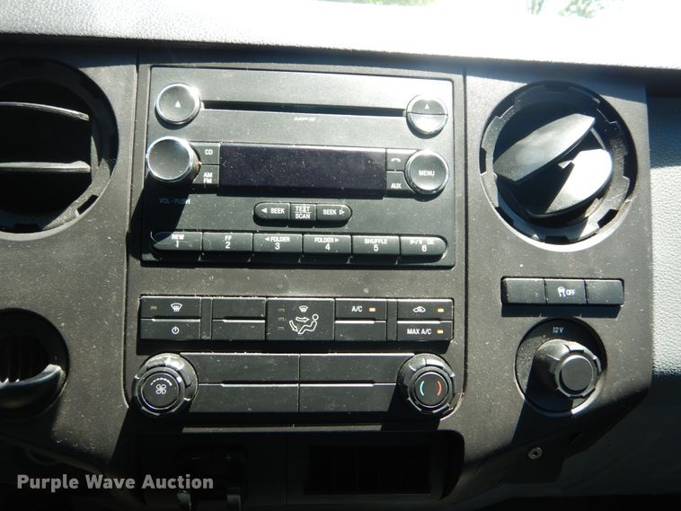 image for item GV9065 2011 Ford F250 Super Duty XL  Crew Cab pickup truck