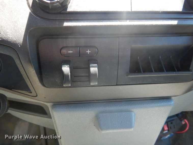 image for item GV9065 2011 Ford F250 Super Duty XL  Crew Cab pickup truck