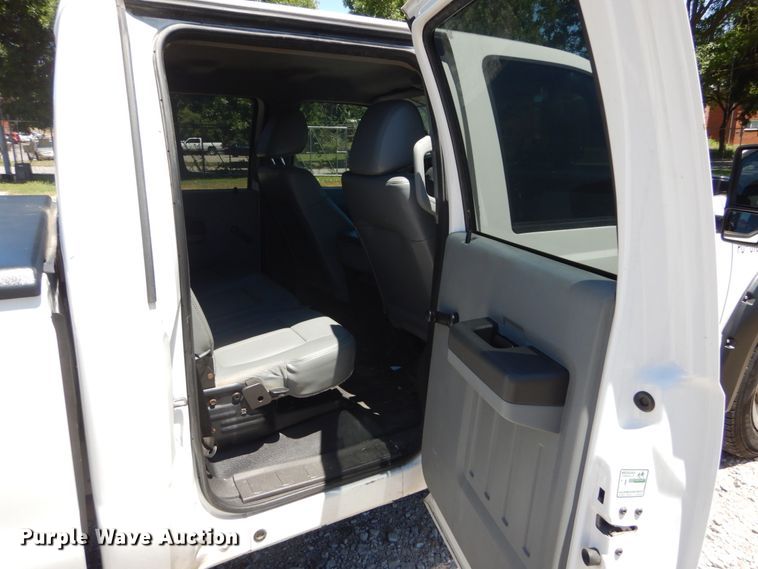 image for item GV9065 2011 Ford F250 Super Duty XL  Crew Cab pickup truck