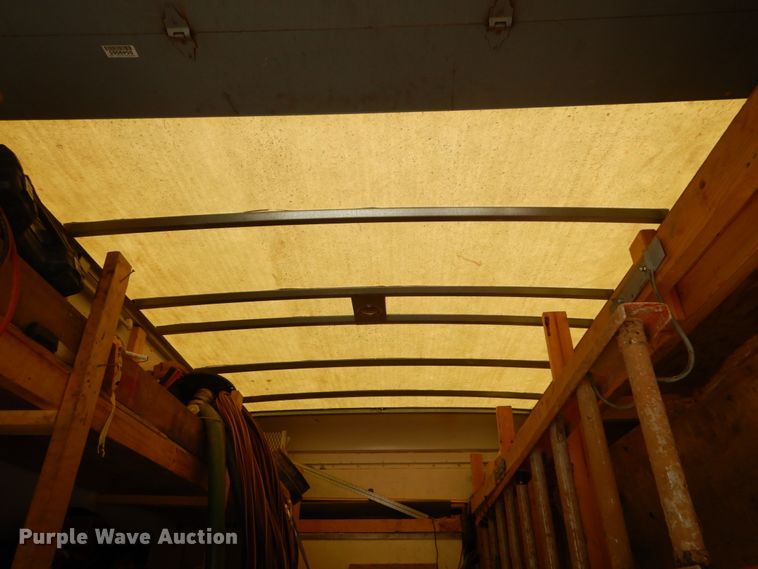 image for item GV9066 2006 Ford E350 Super Duty  box truck