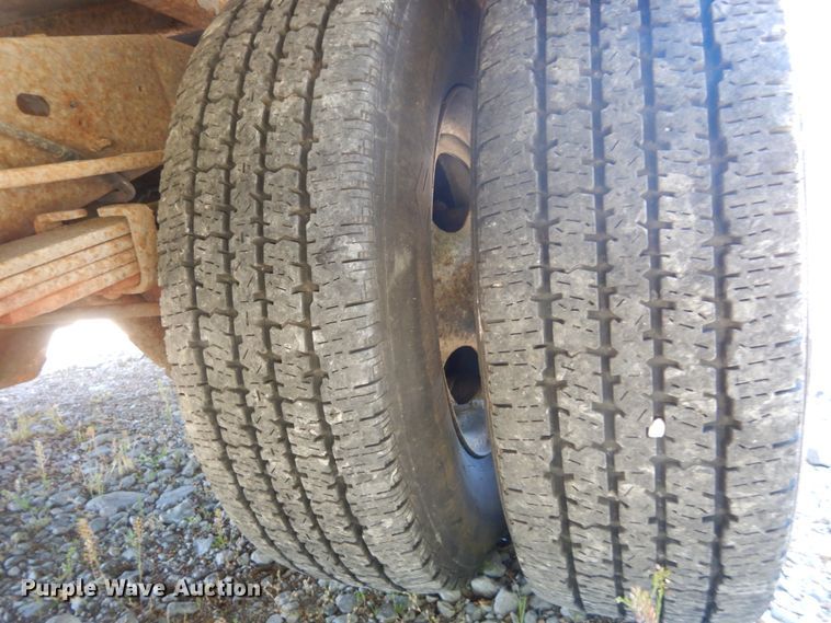 image for item GV9066 2006 Ford E350 Super Duty  box truck