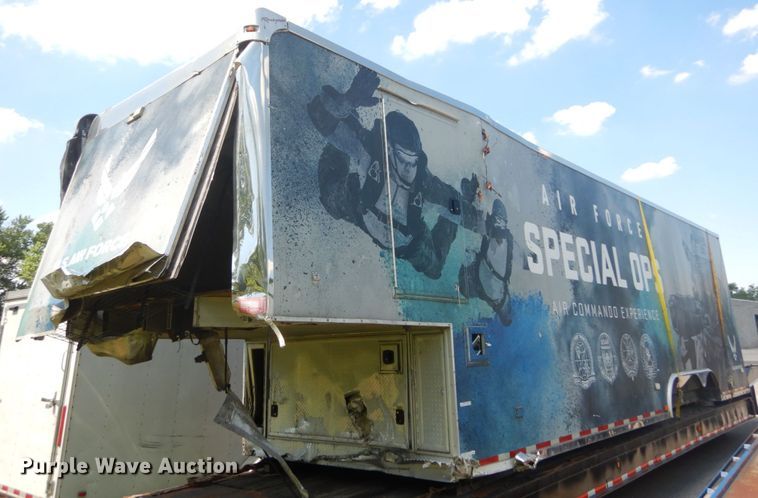 image for item GV9078 Enclosed cargo trailer body