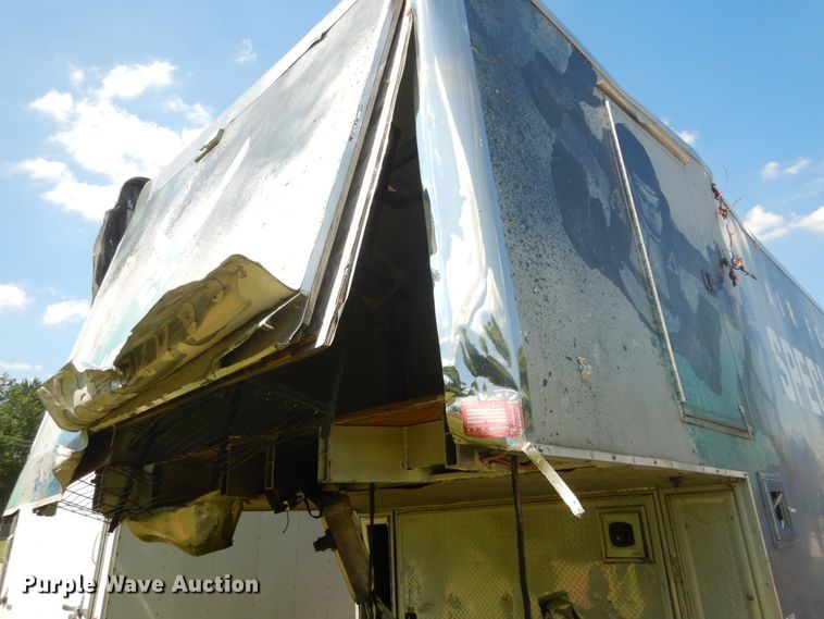 image for item GV9078 Enclosed cargo trailer body