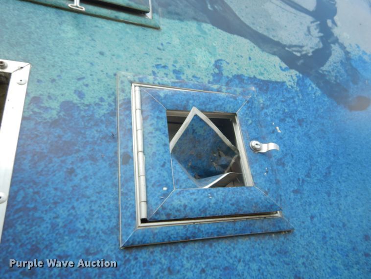 image for item GV9078 Enclosed cargo trailer body