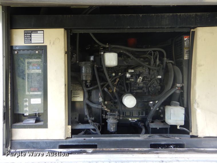 image for item GV9078 Enclosed cargo trailer body