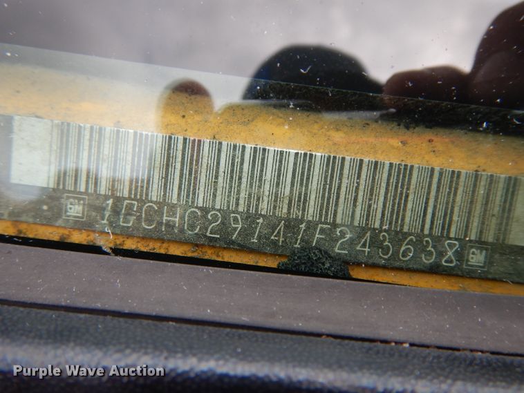 image for item GW9106 2001 Chevrolet Silverado 2500HD  Ext. Cab pickup truck