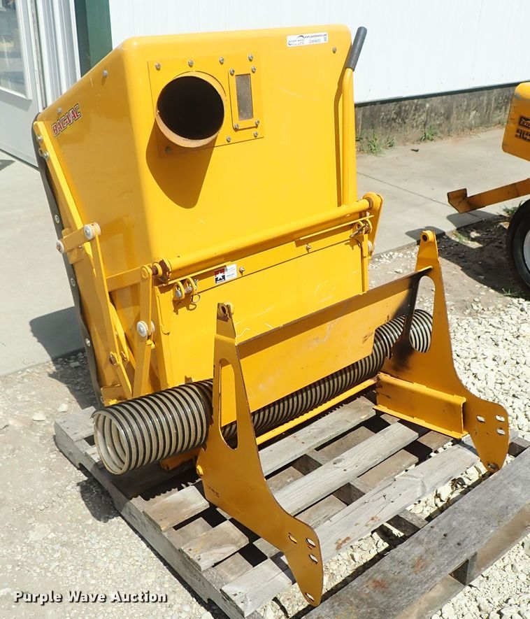 image for item GW9455 Hustler Bac-Vac grass catcher