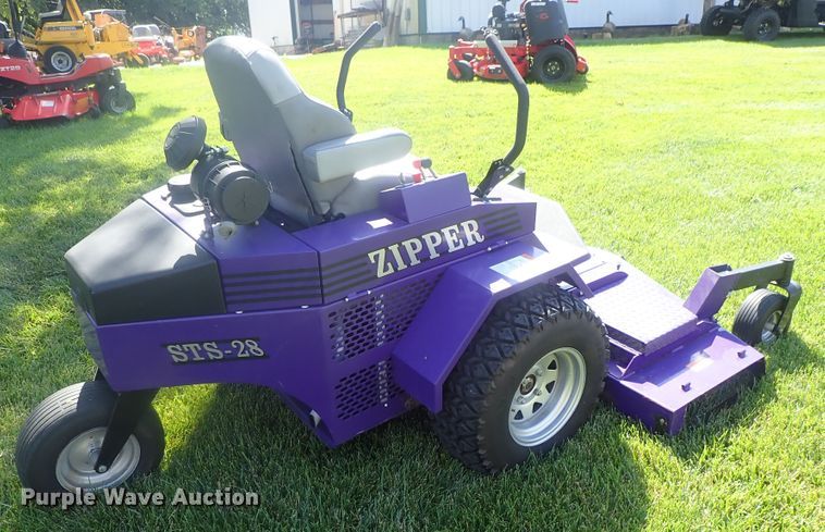 image for item GW9459 Zipper STS-28 ZTR lawn mower