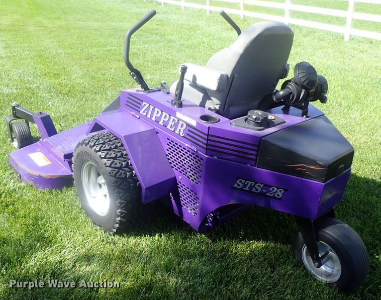 image for item GW9459 Zipper STS-28 ZTR lawn mower
