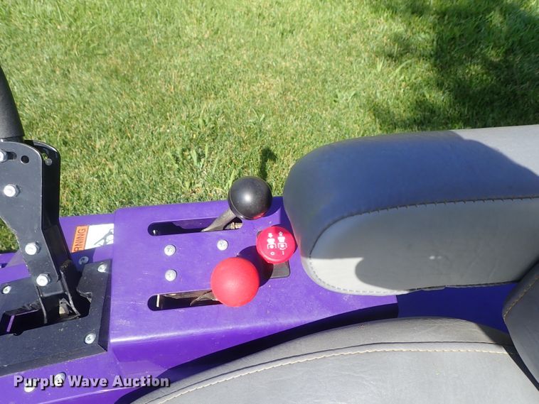 image for item GW9459 Zipper STS-28 ZTR lawn mower