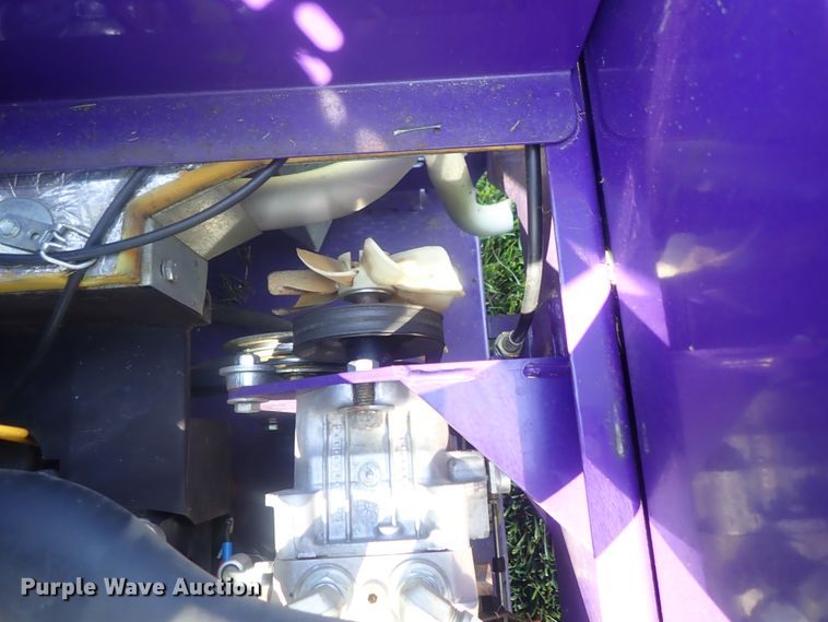 image for item GW9459 Zipper STS-28 ZTR lawn mower