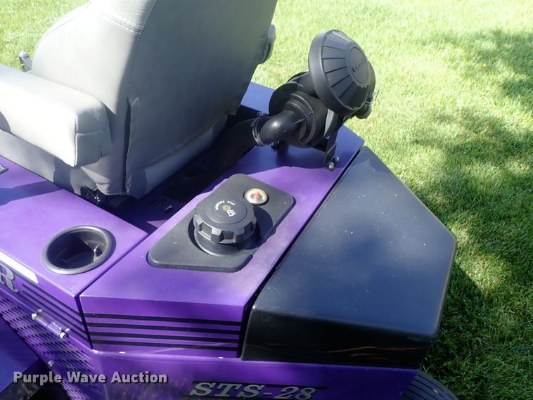 image for item GW9459 Zipper STS-28 ZTR lawn mower