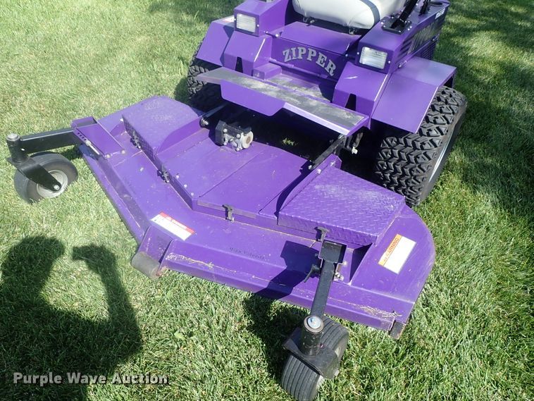 image for item GW9459 Zipper STS-28 ZTR lawn mower