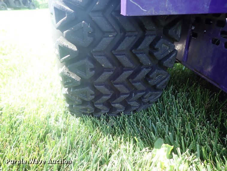 image for item GW9459 Zipper STS-28 ZTR lawn mower