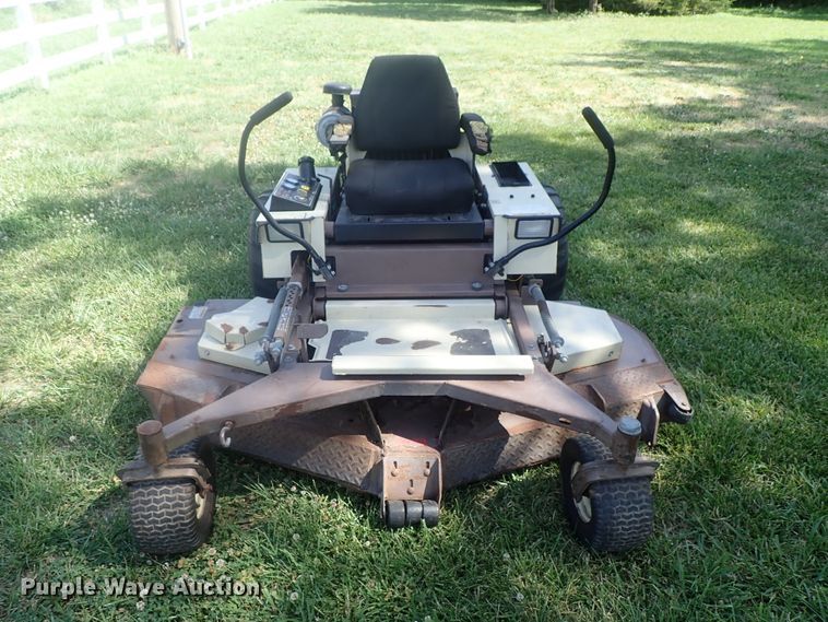 image for item GW9460 Grasshopper 432 ZTR lawn mower