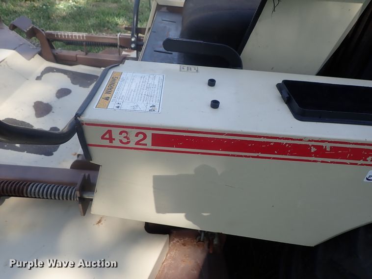 image for item GW9460 Grasshopper 432 ZTR lawn mower