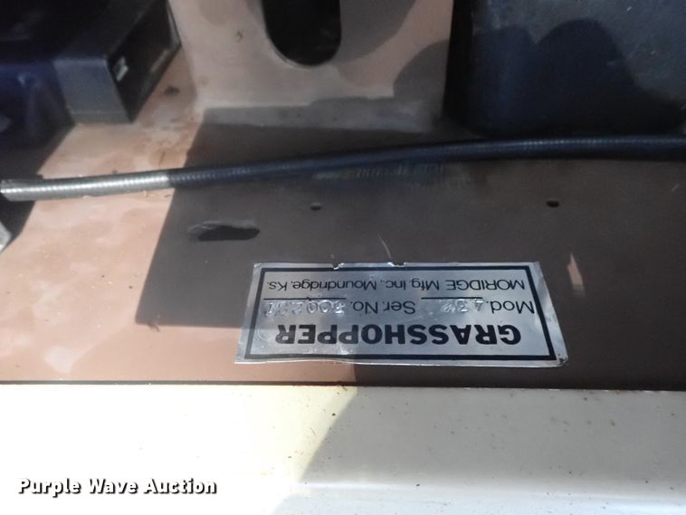 image for item GW9460 Grasshopper 432 ZTR lawn mower