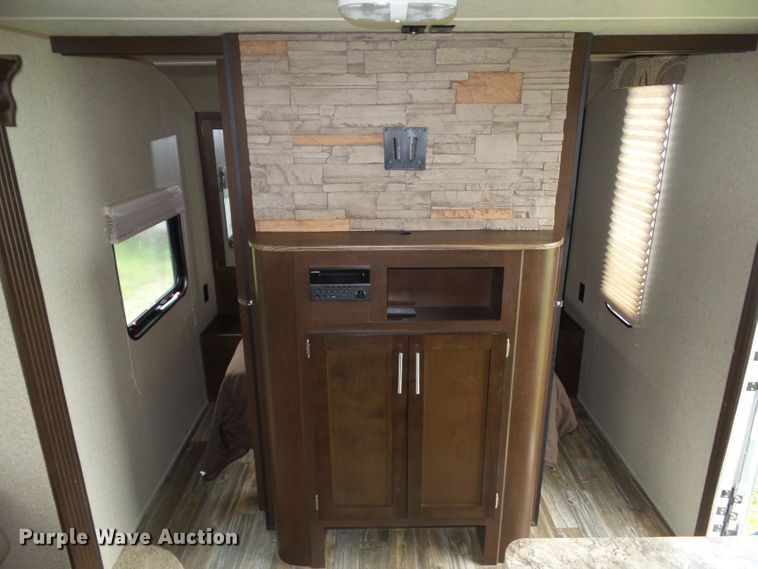 image for item GX9090 2016 Forester Patriot Limited Edition 304BS  camper