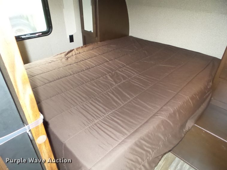 image for item GX9090 2016 Forester Patriot Limited Edition 304BS  camper