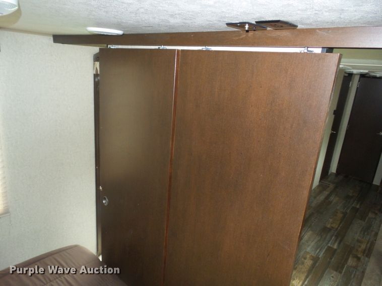 image for item GX9090 2016 Forester Patriot Limited Edition 304BS  camper