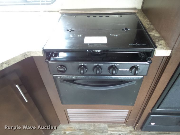 image for item GX9090 2016 Forester Patriot Limited Edition 304BS  camper