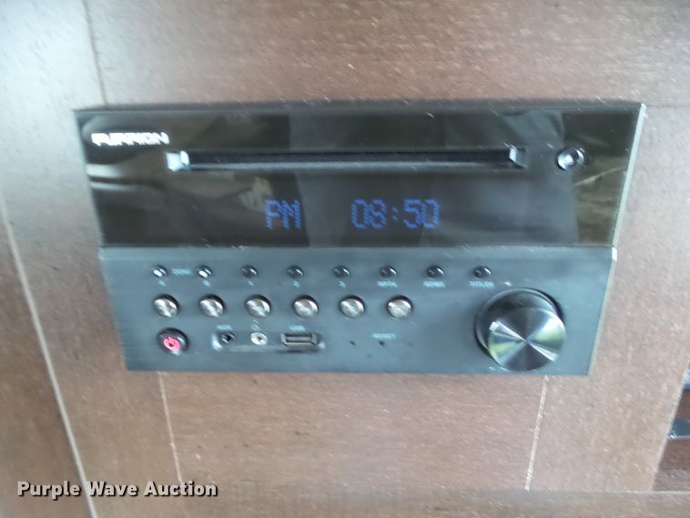 image for item GX9090 2016 Forester Patriot Limited Edition 304BS  camper