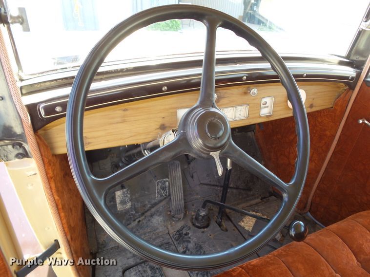 image for item GX9105 1931 Dodge Bros DH  sedan