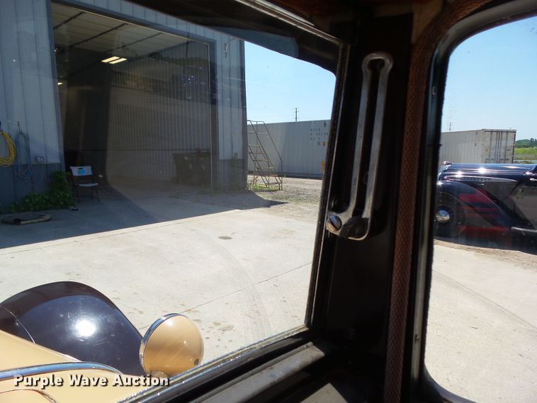 image for item GX9105 1931 Dodge Bros DH  sedan