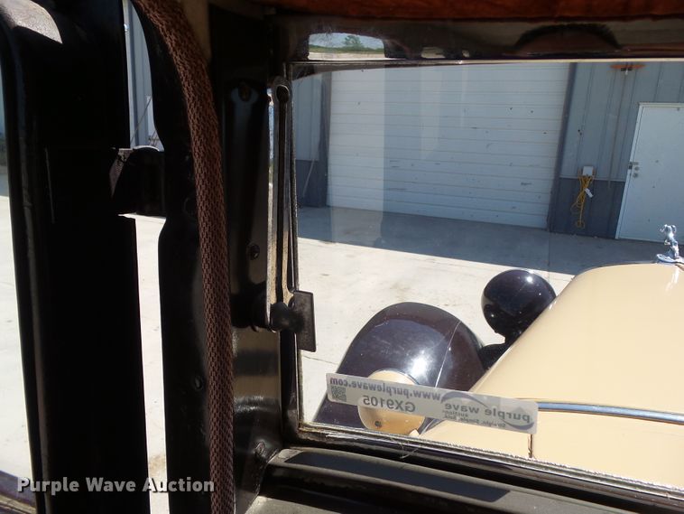 image for item GX9105 1931 Dodge Bros DH  sedan