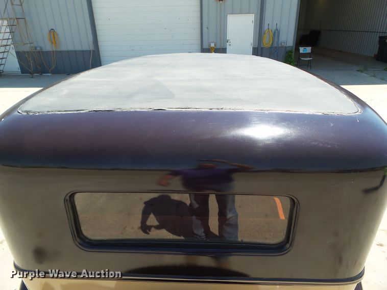 image for item GX9105 1931 Dodge Bros DH  sedan