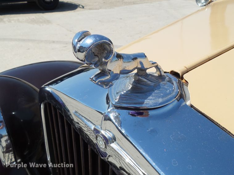 image for item GX9105 1931 Dodge Bros DH  sedan