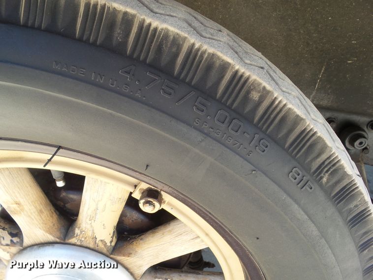 image for item GX9105 1931 Dodge Bros DH  sedan