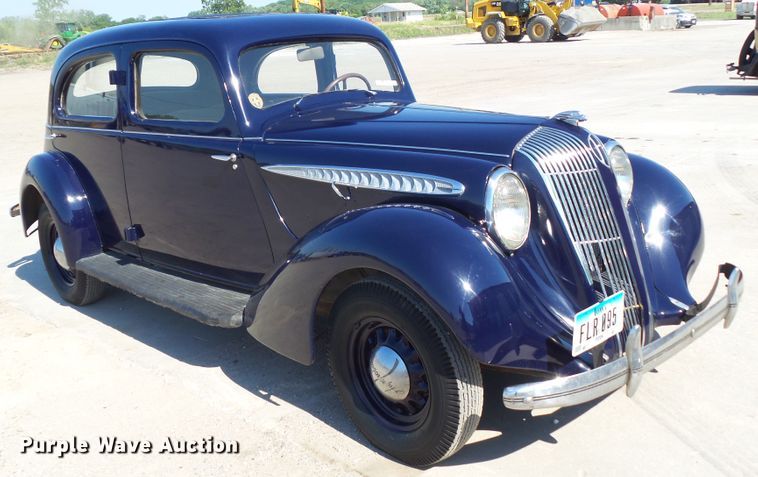 image for item GX9106 1936 Hupmobile 618G  sedan